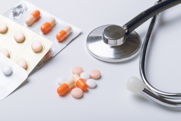 食後や薬の使用後に急な体調変化がある場合は注意が必要です